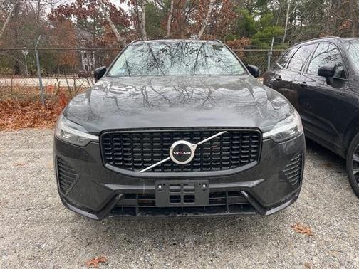 2025 Volvo XC60 B5 Core