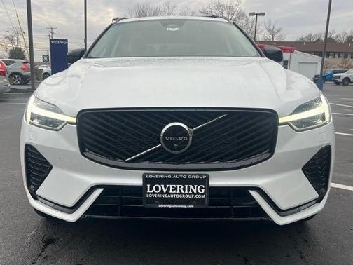 2026 Volvo XC60 B5 Ultra