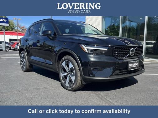 2026 Volvo XC40 B5 Plus