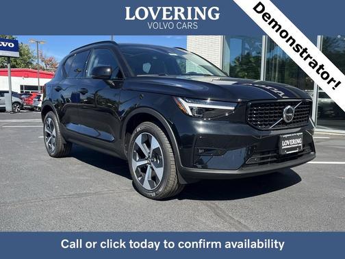 2026 Volvo XC40 B5 Plus
