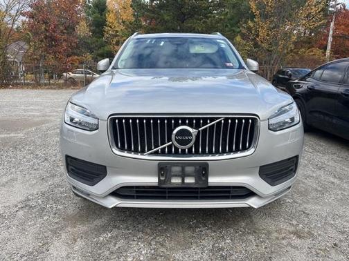 2023 Volvo XC90 B5 Core