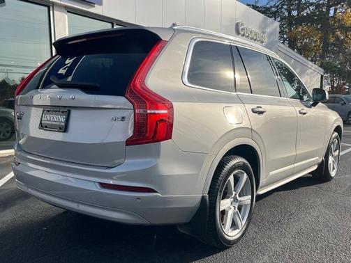 2023 Volvo XC90 B5 Core