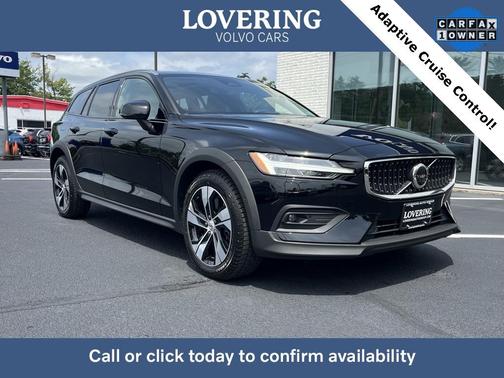 2023 Volvo V60 Cross Country B5 Plus