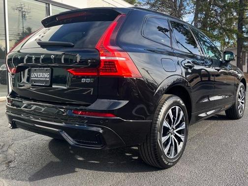 2025 Volvo XC60 B5 Core