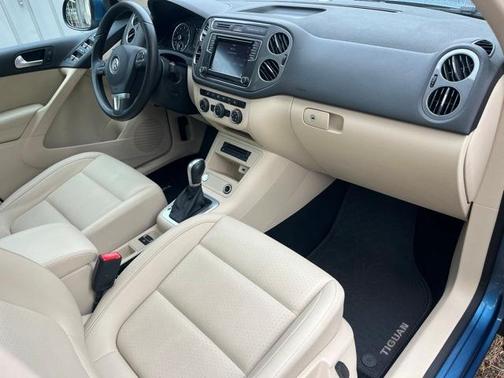 2017 Volkswagen Tiguan 2.0T Wolfsburg Edition