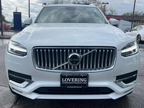 2024 Volvo XC90 B5 Plus Bright Theme