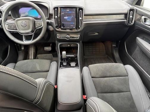 2023 Volvo C40 Recharge Pure Electric Twin Ultimate