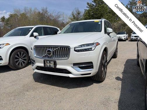Crystal White 2023 Volvo XC90 Recharge Plug-In Hybrid T8 Ultimate Bright Theme 7-Seater