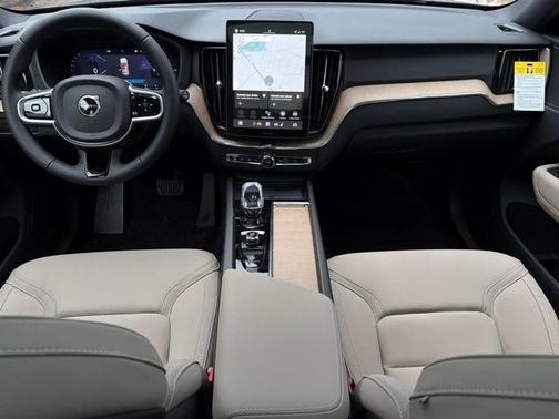 2026 Volvo XC60 Plug-In Hybrid T8 Plus