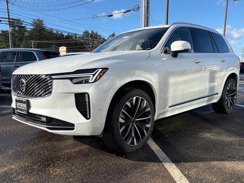 2026 Volvo XC90 B6 Plus 7-Seater