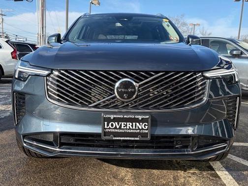 2025 Volvo XC90 B6 Plus 7-Seater