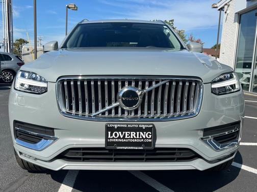 2024 Volvo XC90 B5 Core Bright Theme
