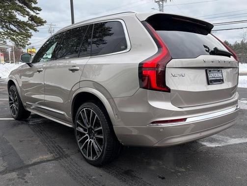2026 Volvo XC90 B6 Plus 7-Seater