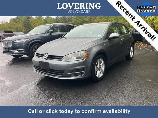 2017 Volkswagen Golf TSI Wolfsburg Edition 4-Door