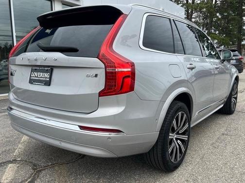 2024 Volvo XC90 B6 Plus Bright Theme 7-Seater