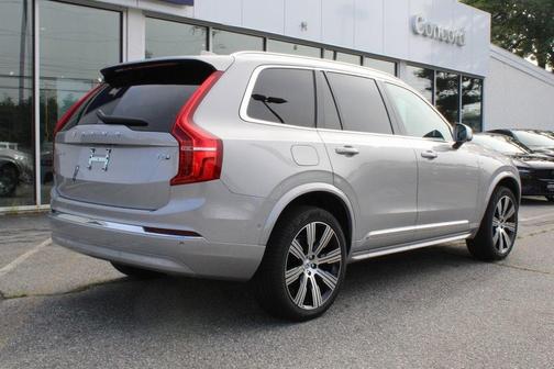 2025 Volvo XC90 Plug-In Hybrid T8 Plus 7-Seater