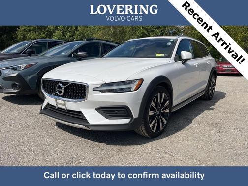 2020 Volvo V60 Cross Country T5