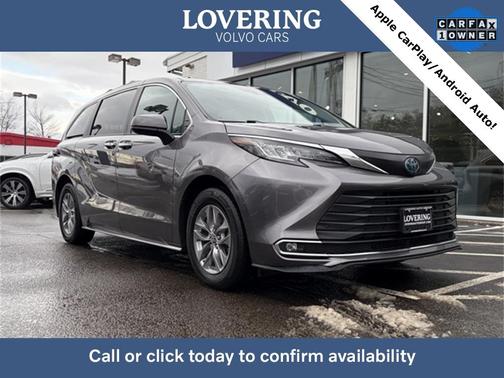 2023 Toyota Sienna XLE