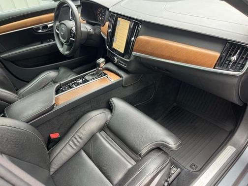 2018 Volvo S90 T6 Inscription
