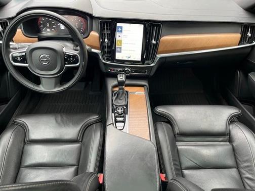 2018 Volvo S90 T6 Inscription