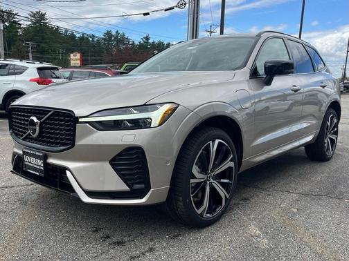 2025 Volvo XC60 Plug-In Hybrid T8 Ultra