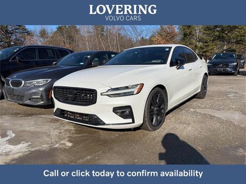 2024 Volvo S60 B5 Plus Black Edition