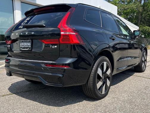 2025 Volvo XC60 Plug-In Hybrid T8 Plus