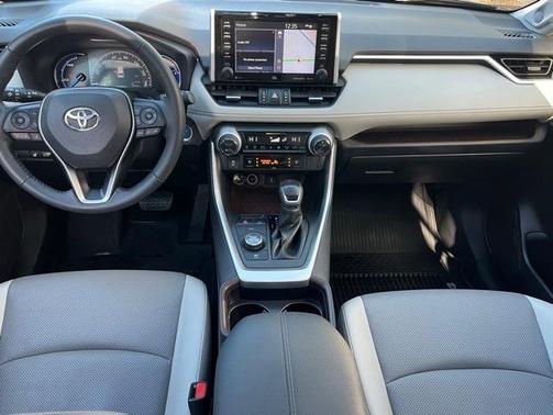 2020 Toyota RAV4 Hybrid Limited