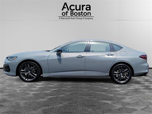 2025 Acura TLX 