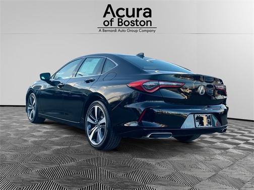 2025 Acura TLX 