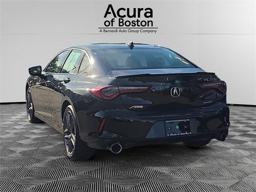 2025 Acura TLX 