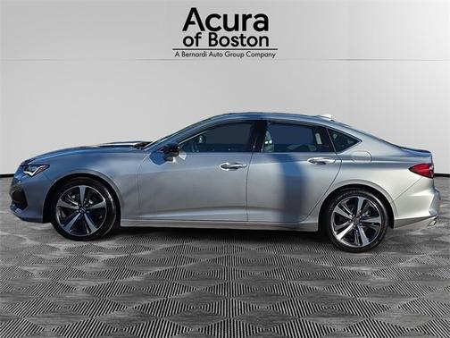 2025 Acura TLX 