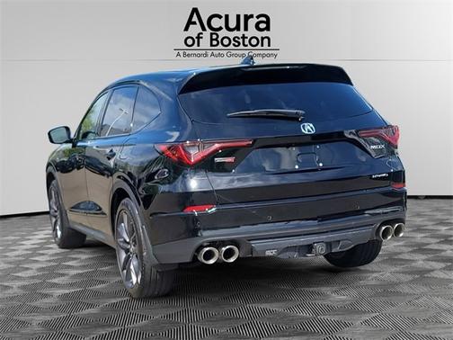 2022 Acura MDX 
