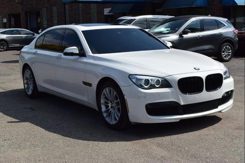 2015 BMW 750 Li