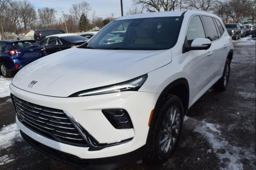 2025 Buick Enclave Preferred FWD