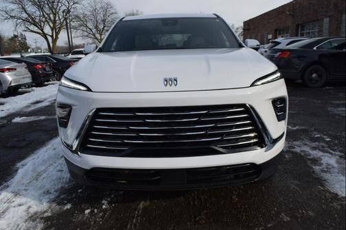 2025 Buick Enclave Preferred FWD