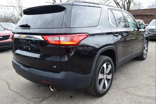 2021 Chevrolet Traverse LT Leather