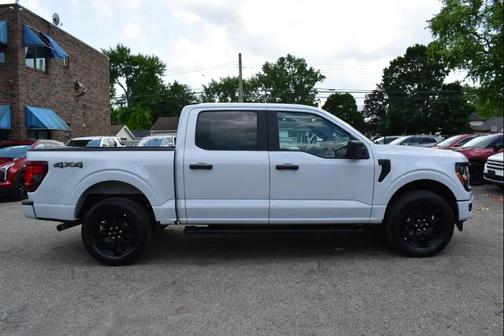 White 2025 Ford F-150 STX 4WD SuperCrew 5.5' Box