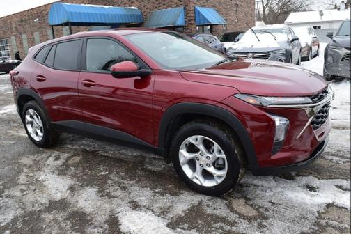 2024 Chevrolet Trax LS