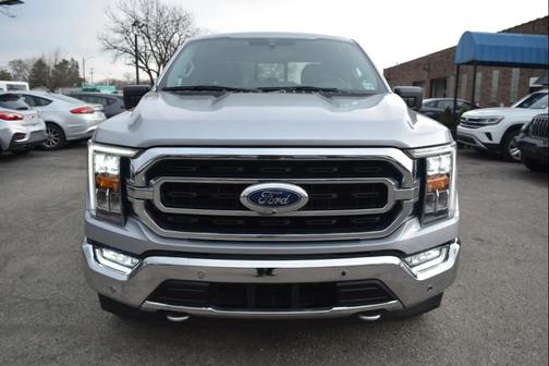 Iconic Silver Metallic 2021 Ford F-150 XLT