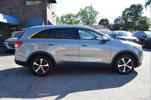2018 Kia Sorento EX