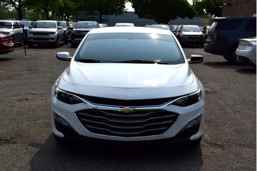 2021 Chevrolet Malibu FWD LT