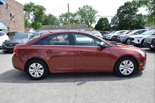 Autumn Metallic 2012 Chevrolet Cruze LS