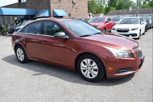 Autumn Metallic 2012 Chevrolet Cruze LS