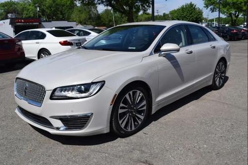 Ceramic Pearl Metallic Tri-Coat 2020 Lincoln MKZ Reserve