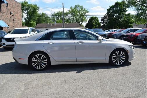 Ceramic Pearl Metallic Tri-Coat 2020 Lincoln MKZ Reserve
