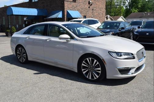 Ceramic Pearl Metallic Tri-Coat 2020 Lincoln MKZ Reserve