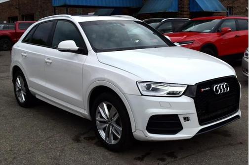 2017 Audi Q3 2.0T Premium