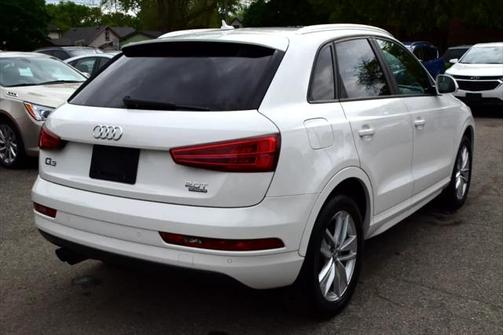 2017 Audi Q3 2.0T Premium