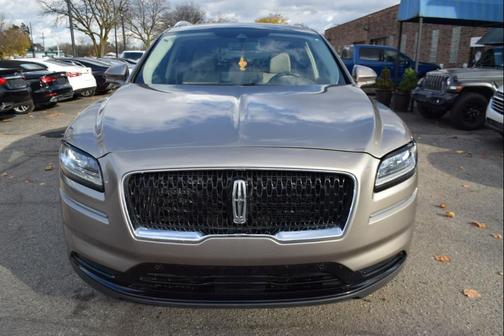 2021 Lincoln Nautilus Reserve